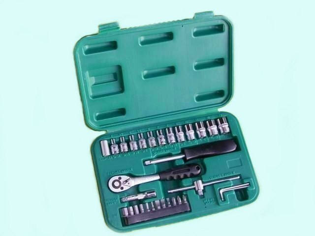 32PCS 1/4 Dr. Socket Wrench Set 